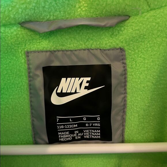 Nike Kids Jacket in Neon Green, Black and Gray Size 7 - Picture 3 of 9